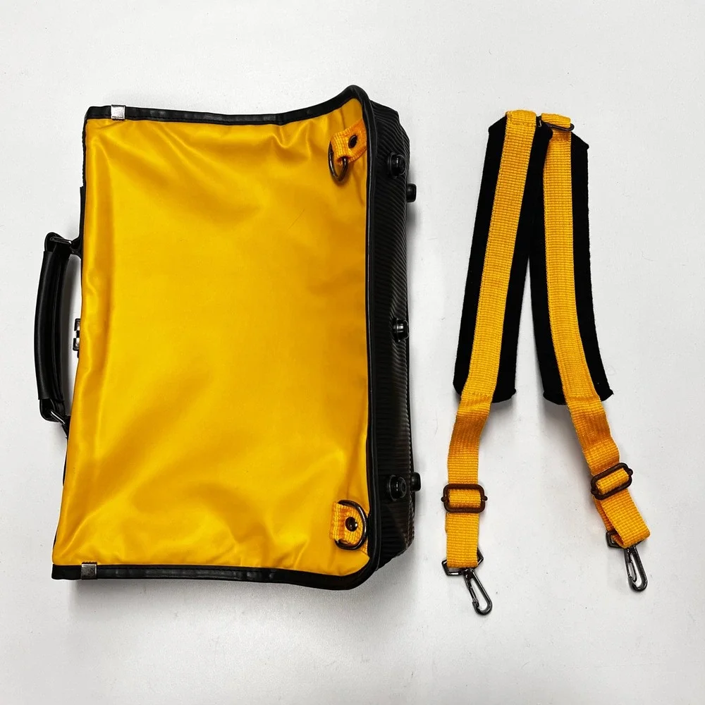 1988 Vintage Snoopy Sally Peanuts Backpack‎ Briefcase Yellow Nylon Kids Japan